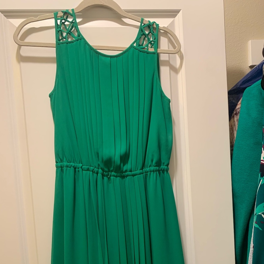 Kelly Green Dress